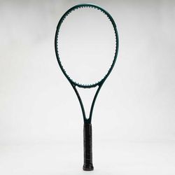 Wilson Blade Pro 98 16x19 v9 Tennis Racquets