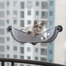 TEMU 1pc Crescent-shaped Suction Cup Window Sunlight Warm Cat Hammock Suitable For Small And Medium Cats For Cats To Sleep