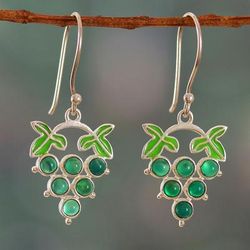 'Grapevine-Shaped Green Onyx Cabochon Dangle Earrings'