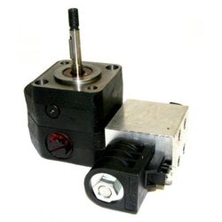 Clarke Vacuum Fan Hydraulic Motor and Manifold Assembly 0782-145
