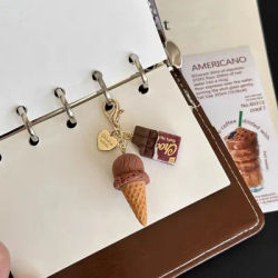 Sangle de charme de téléphone faite à la main pour étui Airpods, pendentif crème glacée au chocolat, lanière de téléphone portable, porte-clés, cordon de clé, original
