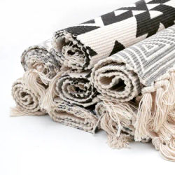Tappeto in cotone intrecciato con nappe Tappetino per corridoio Zerbino Camera da letto Arazzo Coperta decorativa Tappeto per soggiorno Tappeto per cucina