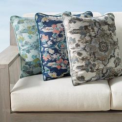 Cintra Medallion Indoor/Outdoor Pillow - Light Aruba - Frontgate
