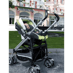 Peg Perego 2010 Pliko Switch Classico Stroller in Gala