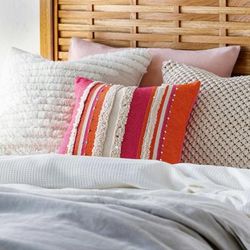 Wakarusa 22"H x 22"W Cotton Oatmeal/Orange/Pink/Light Beige/Beige Throw Pillow - Boutique Rugs