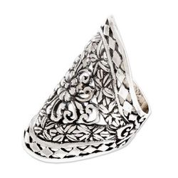 Basket of Blooms,'Sterling Silver Flower Ring'