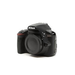 Used Nikon D3400