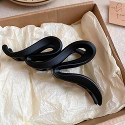 Acrylic Shark Clip Hair Claws French Inspired Hair Jewelry For Women black