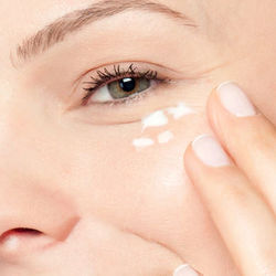 Magic Eye Cream Anti Aging, Hydrating Eye Treatment | Perfect Skincare Gift Magic Eye Cream Anti Aging, Hydrating Eye Treatment | Perfect Skincare Gift