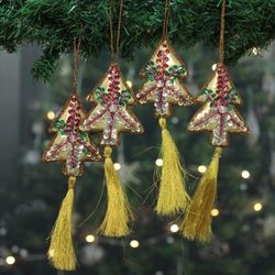 'Set of 4 Christmas Tree-Shaped Embroidered Beaded Ornaments'