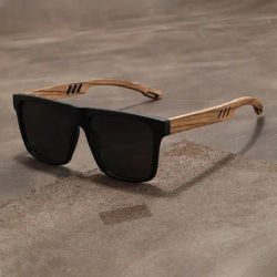 Lunettes de soleil rétro en noyer, ultralégères, carrées, polarisées, exquises, à la mode, pour hommes et femmes, pour la conduite en plein air, la plage et les voyages, 1 pièce