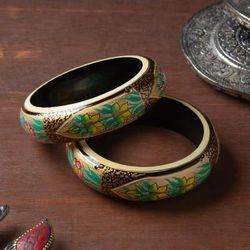 Golden Duchess,'Golden and Black Floral Weeping Willow Wood Bangle Pair'