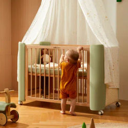 Fast Shipping Wooden Bed Safety Rail for Babies Wooden Baby Beds for Newborn OEM 6-In-1 Changing Table Baby Wooden Crib