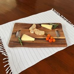 'Minimalist-Inspired Carved Conacaste Wood Charcuterie Board'