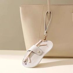 Custodia per occhiali da sole in morbida pelle PU, astuccio portatile per occhiali con chiusura a fibbia, porta occhiali con texture a litchi per occhiali da lettura, montature per miopia, protezione