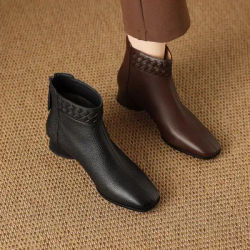 Nouvelles Bottes Courtes Doublées Polaire pour Femme, Style Été 2026, Chaussures en Cuir à Talon Carré et Haut, Automne-Hiver