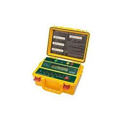 Extech Instruments 4-Wire Earth Ground Resistance Tester With Limited Nist GRT300-NISTL