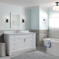 "61" Single sink vanity in White finish and White quartz and oval sink - BellaTerra 400700-61S-WH-WEO"