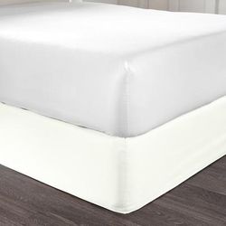 BH Studio Microfiber Bedskirt by BH Studio in Ivory (Size QUEEN)