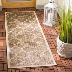 SAFAVIEH Courtyard Kathy Indoor/ Outdoor Waterproof Patio Backyard Rug