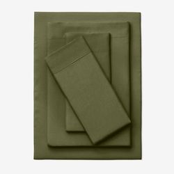 BH Studio Extra-Deep Sheet Set by BH Studio in Green (Size KING)
