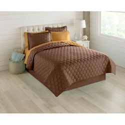 BH Studio Reversible Quilt by BH Studio in Chocolate Latte (Size KING)