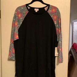 Lularoe Tops | 3xl Lularoe 3/4 Sleeves With A Black Body | Color: Black/Red | Size: 3x