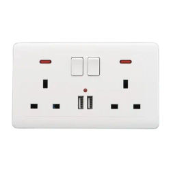 Prise de courant à Double paroi britannique 2 voies 13A 2 ports de chargeur USB plaque blanche