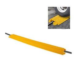 Pyle Pro Drop-Over Cable Protector Ramp (Yellow, 39.4 x 5.1 x 0.8") PCBLCO101
