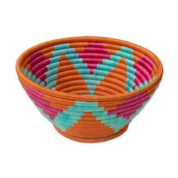 Vivid Sunrays,'Handcrafted Natural Fiber Decorative Guacamayas Bowl'
