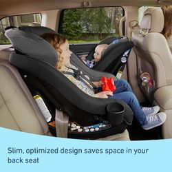 Graco Contender GO Convertible Car Seat - Sara