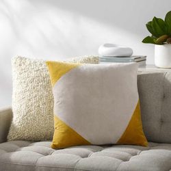 Maija 18" Square Modern Cotton Mustard/Peach Throw Pillow - Boutique Rugs