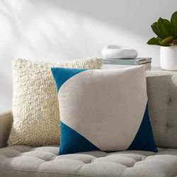 Malec 22" Square Modern Cotton Teal/Peach Throw Pillow - Boutique Rugs