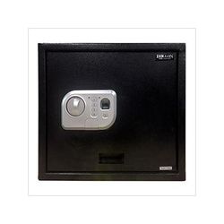 Hollon Safe Company Biometric Pistol Safe