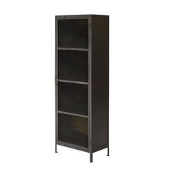 Armadio per bambini con anta in rete metallica