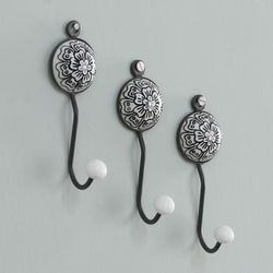 'Set of 3 Ceramic Coat Hooks with Hand-Painted Floral Details'