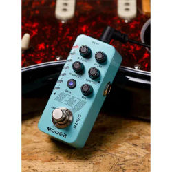 MOOER E7 Synth Guitar Effect Pedal Polyphonic 7 Synthesizer Tones Individual Arpeggiator for Each Tone Guitar Instruments Parts