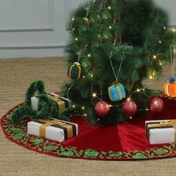 Merry Rose,'Faux Velvet Christmas Tree Skirt with Green Rose Embroidery'