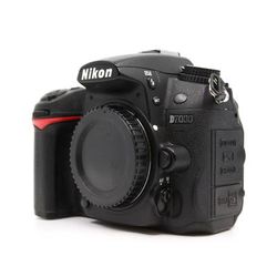 Used Nikon D7000