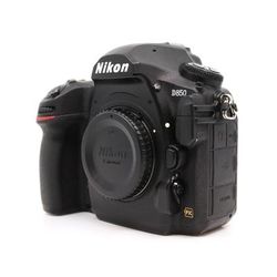 Used Nikon D850