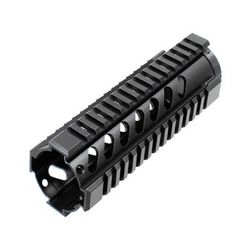 USED AIM Sports Inc AR Free Float Carbine Length Quad Rail/V3 7in Black Medium MT060