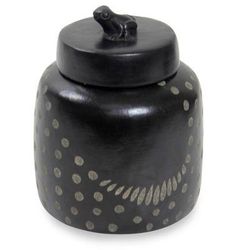 Ceramic jar, 'Frog Song' (medium)