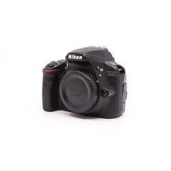 Used Nikon D3400