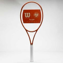 Wilson Blade 98 16x19 v9 Roland Garros 2025 Tennis Racquets