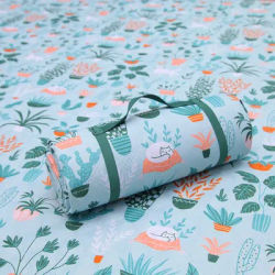 2x2M Cute Camping Mat Picnic Cloth Waterproof Thickened Picnic Mat Machine Wash Moisture-proof Floor Pad for Outdoor