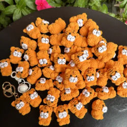 4cm Mini Cute Tiger Knitted Keychain Handmade Crochet Animal Pendant Creative Car Bag Mobile Phone Charm Gift Wholesale