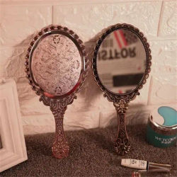Portable Handheld Makeup Vanity Mirror Retro Carved Makeup Hand Mirror SPA Salon Compact Women Cosmetic Mirrors