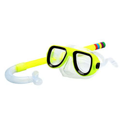 Kids Snorkel Set With Diving Mask And Breathing Tube Anti Fog Underwater Swim Goggles yellow