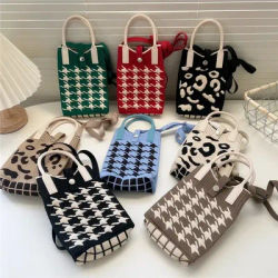 New fashion shoulder bag mini knitted mobile phone bag Korean version versatile small portable change bag messenger bag