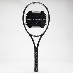 Solinco Blackout v2 300 XTD Tennis Racquets
